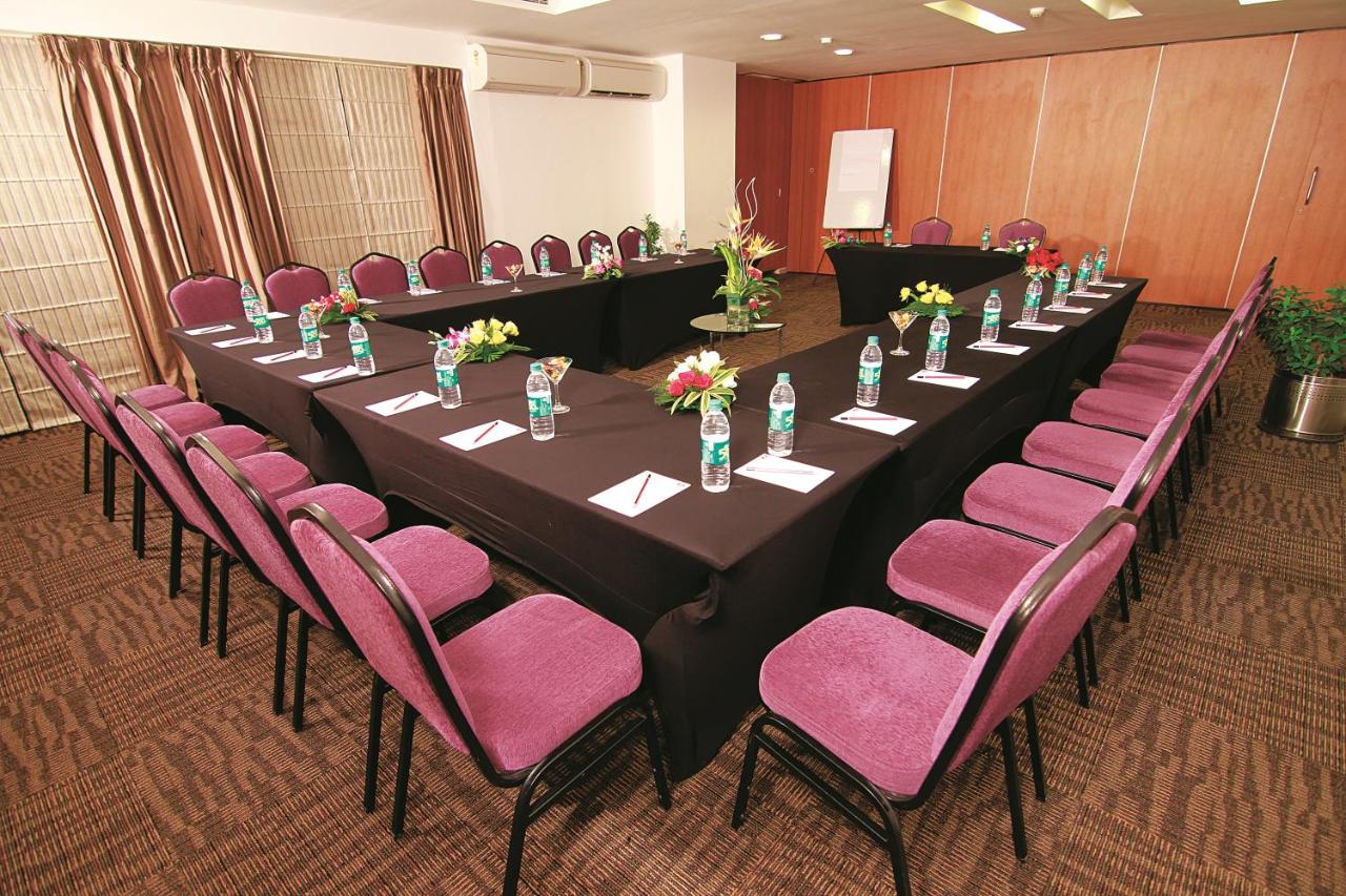 "Meeting Rooms At Caspia Hotel Shalimar Bagh"