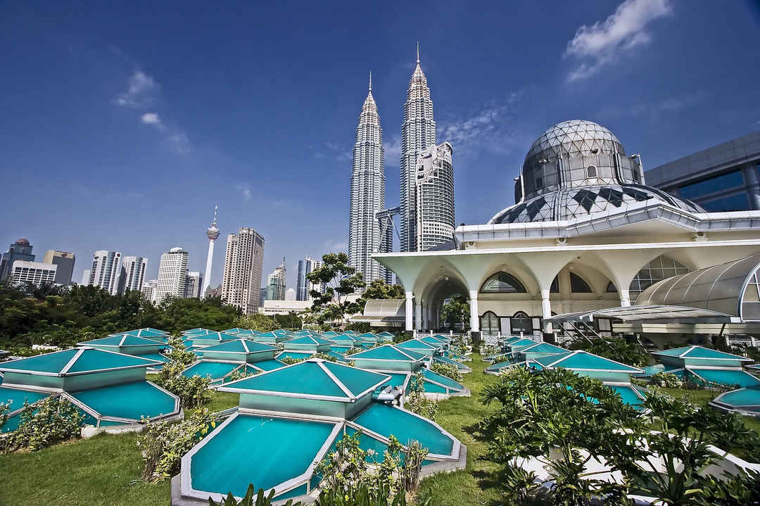 Discover The Diversity Of Malaysia With Exceptional Tour Packages