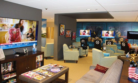 Experience Luxury In Transit: Plaza Premium Lounges Mco