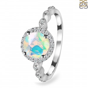 Upgrade Your Look With Beautiful Opal Ring