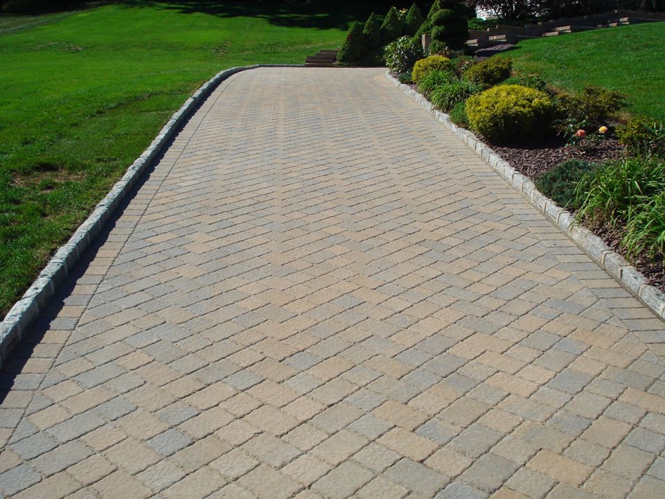 Top-Rated Concrete Curbing Solutions For Bergen Properties