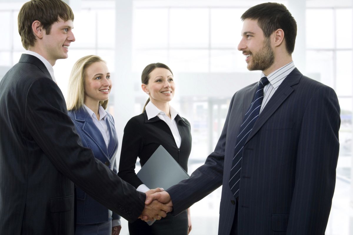 Best Practices For Building A Strong Executive Recruitment Team