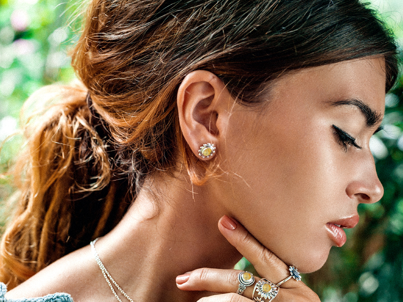 Discover The Warmth Of Amber Jewelry