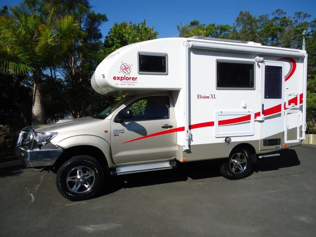 Custom Motorhome - Explorer Motorhomes