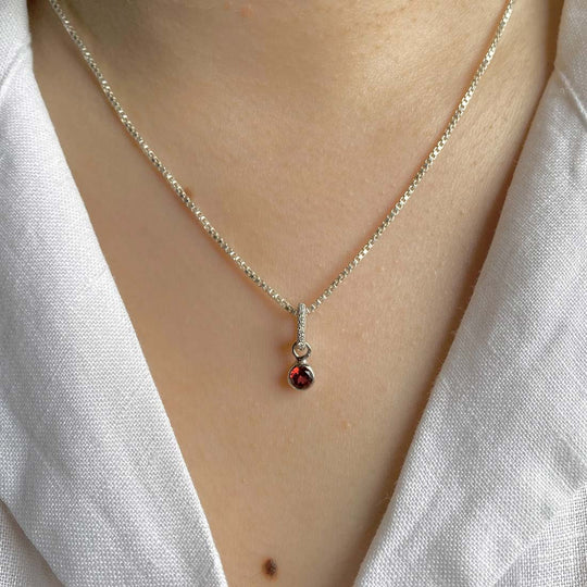 When Is The Best Time To Buy Garnet Jewelry