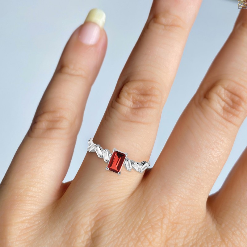 Magnificent Garnet Bracelets Bring The Best In You