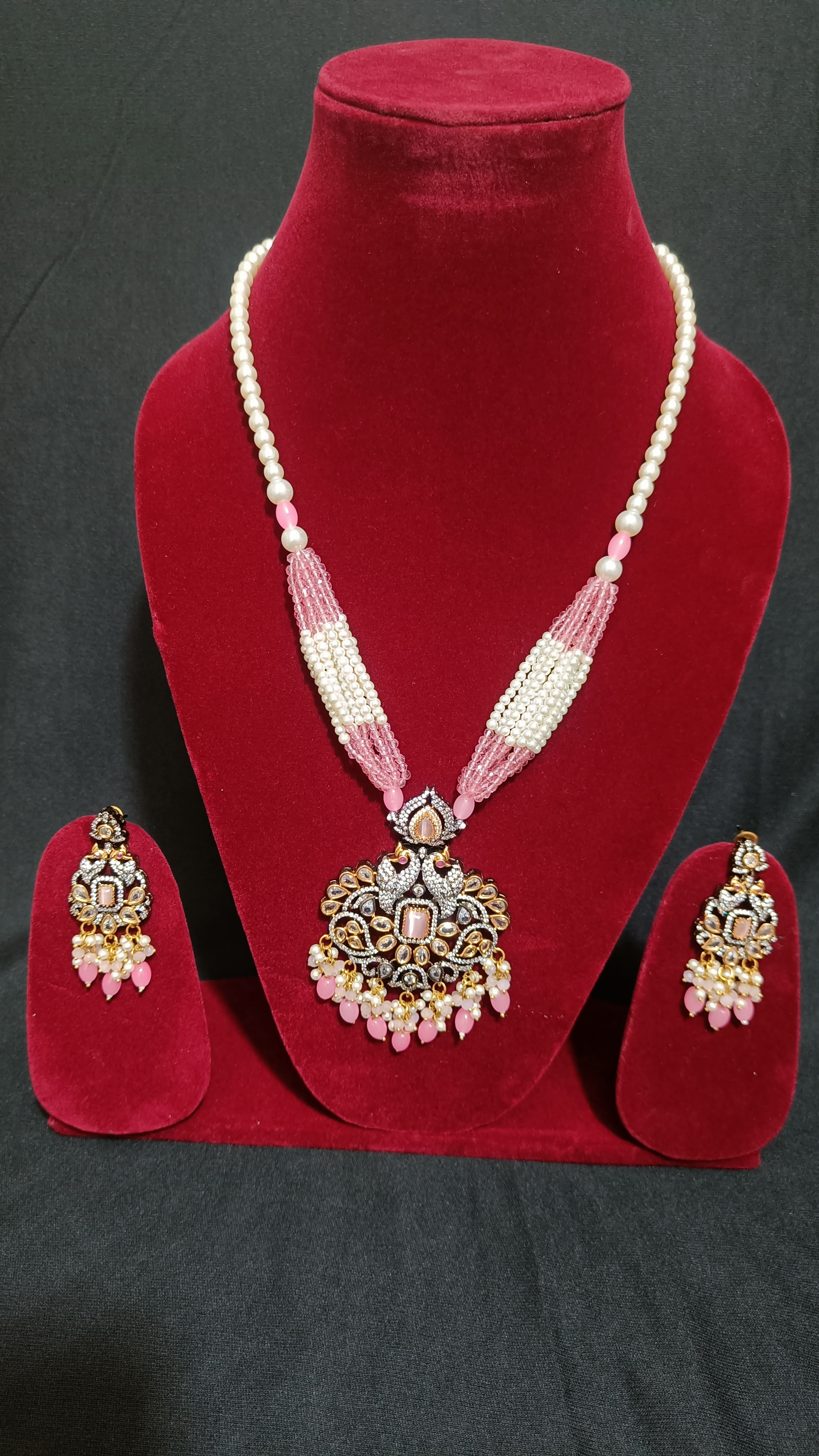 Buy Online Artificial Necklaces