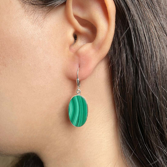 Malachite Jewelry: A Verdant Gemstone