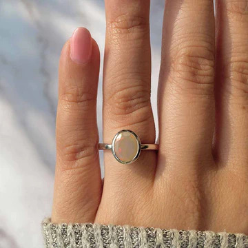Opal Jewelry That Gets Standard Gloriousness Together With Enduring Style.