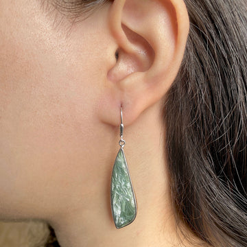 Supplementing The Ordinary Appeal Of The Seraphinite Gemstone