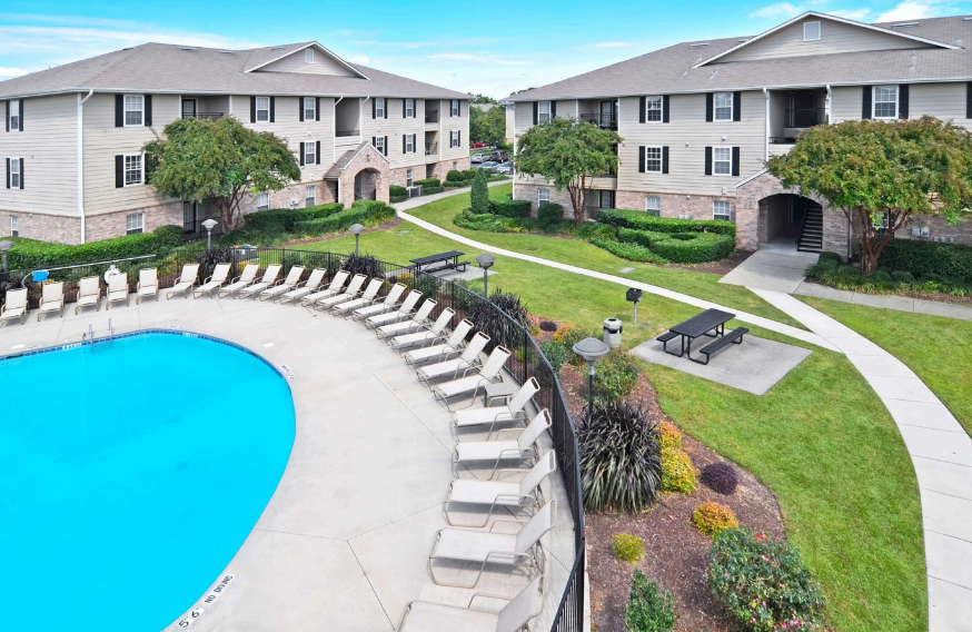 Stylish Apartments Near Ecu
