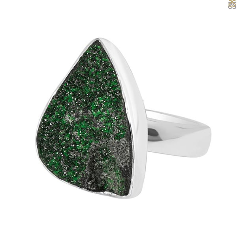 The Green Jewel: Uvarovite Splendor