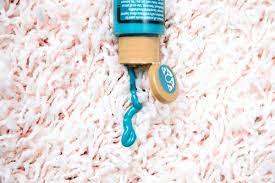 Acrylic Art Mishap: Easy Solutions To Remove Paint From Carpet!