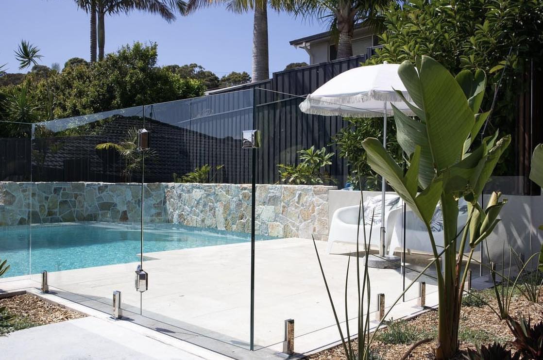 Get Beautiful & Durable Glass Pool Fencing At The Best Prices!