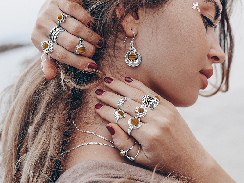 The Timeless Appeal Of Tiger Eye Jewelry: A Fashion Guide